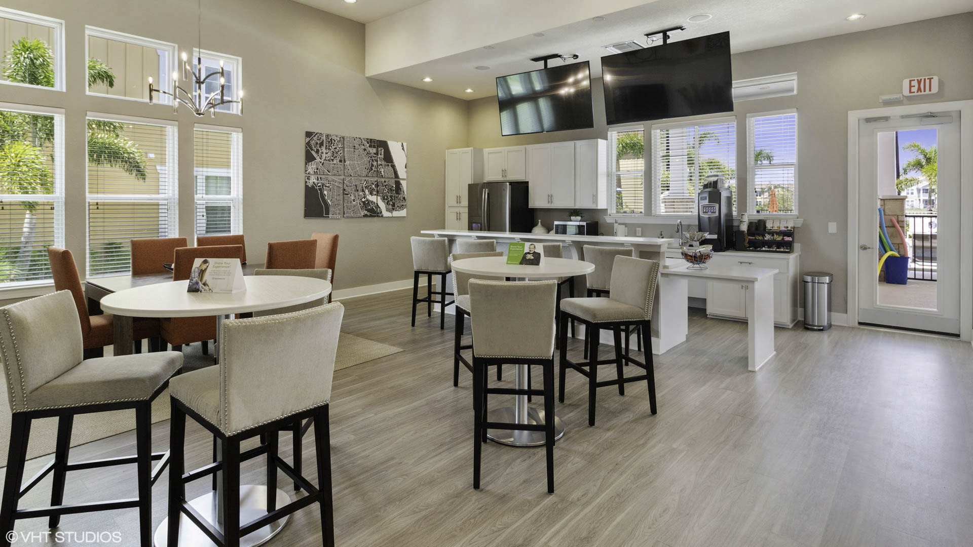 Photos & Virtual Tours Springs at Posner Park Apts in Davenport, FL